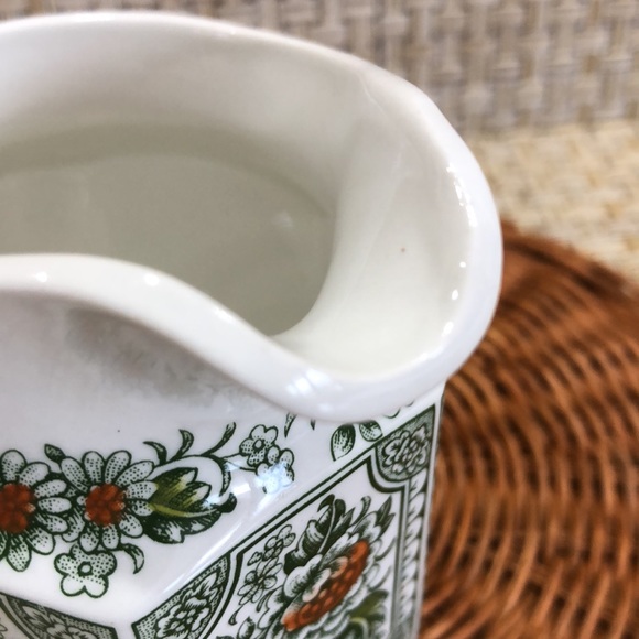 Staffordshire England Ridgway Canterbury Hexagonal Creamer Pitcher - Picture 11 of 12